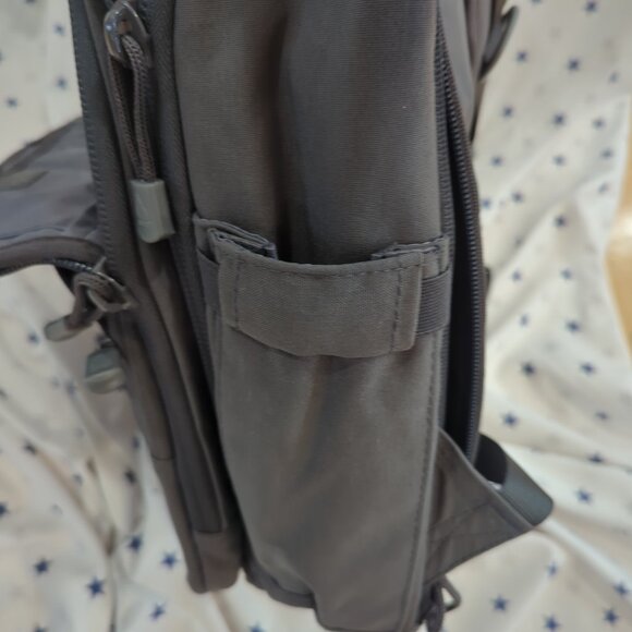 UTG Overbound Pack - Gun Metal - New With Tags! TACTICAL with tons of storage - Picture 16 of 16